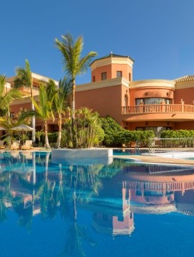 Курортні готелі